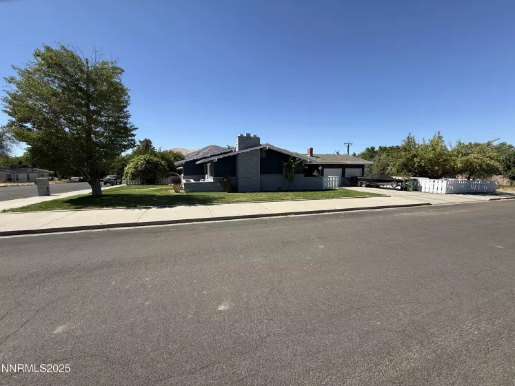 1295 Harmony, Winnemucca, Nevada 89445, 3 Bedrooms Bedrooms, ,2 BathroomsBathrooms,Residential,Residential,Harmony,250054381