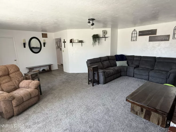 1295 Harmony, Winnemucca, Nevada 89445, 3 Bedrooms Bedrooms, ,2 BathroomsBathrooms,Residential,Residential,Harmony,250054381