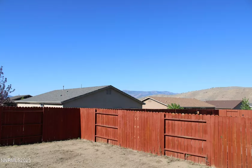 18628 Crystal Peak, Cold Springs, Nevada 89508, 3 Bedrooms Bedrooms, ,2 BathroomsBathrooms,Residential,Residential,Crystal Peak,250054383
