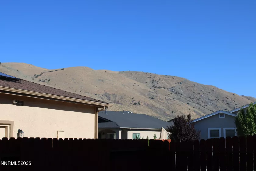 18628 Crystal Peak, Cold Springs, Nevada 89508, 3 Bedrooms Bedrooms, ,2 BathroomsBathrooms,Residential,Residential,Crystal Peak,250054383