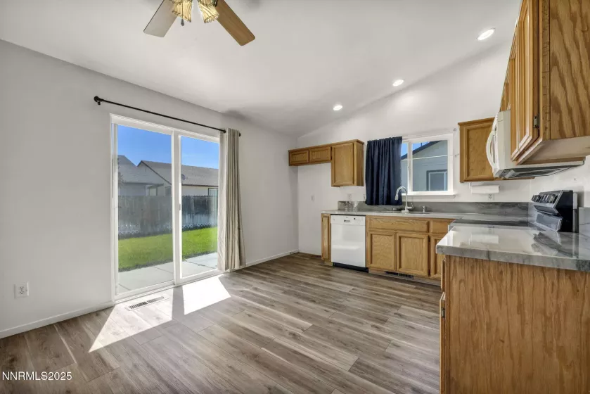 112 Campfire, Fernley, Nevada 89408, 3 Bedrooms Bedrooms, ,2 BathroomsBathrooms,Residential,Residential,Campfire,250054386