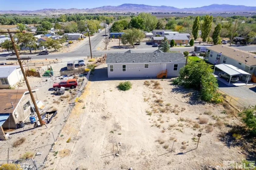 118 4th, Yerington, Nevada 89447, 3 Bedrooms Bedrooms, ,2 BathroomsBathrooms,Residential,Residential,4th,250054387