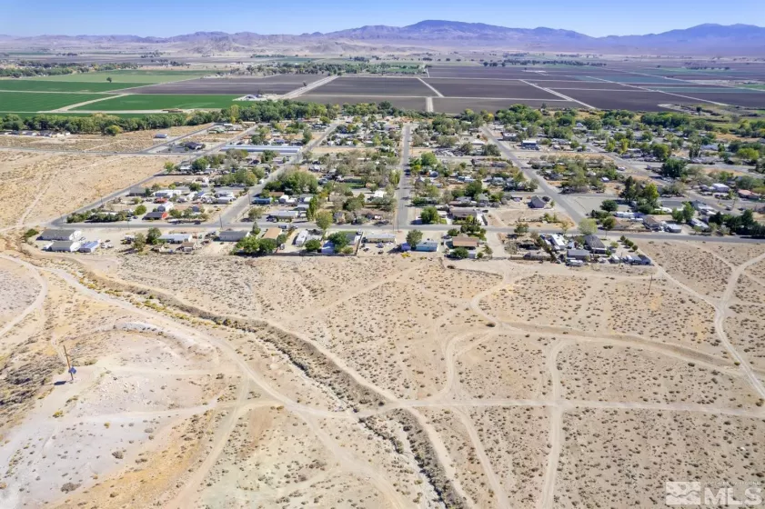 118 4th, Yerington, Nevada 89447, 3 Bedrooms Bedrooms, ,2 BathroomsBathrooms,Residential,Residential,4th,250054387