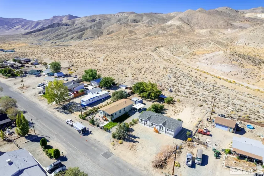 118 4th, Yerington, Nevada 89447, 3 Bedrooms Bedrooms, ,2 BathroomsBathrooms,Residential,Residential,4th,250054387