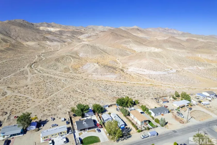 118 4th, Yerington, Nevada 89447, 3 Bedrooms Bedrooms, ,2 BathroomsBathrooms,Residential,Residential,4th,250054387