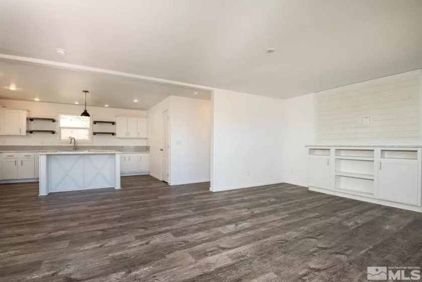 118 4th, Yerington, Nevada 89447, 3 Bedrooms Bedrooms, ,2 BathroomsBathrooms,Residential,Residential,4th,250054387