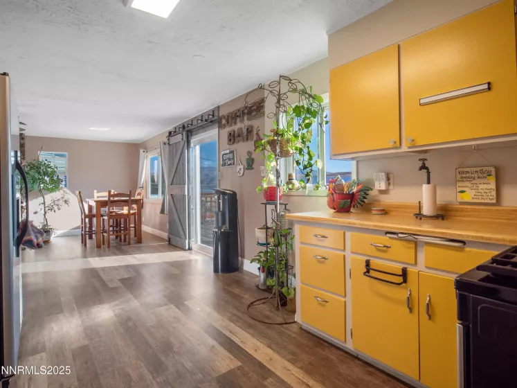 136 Palmer, Topaz, California 96133, 2 Bedrooms Bedrooms, ,2 BathroomsBathrooms,Residential,Residential,Palmer,250054392