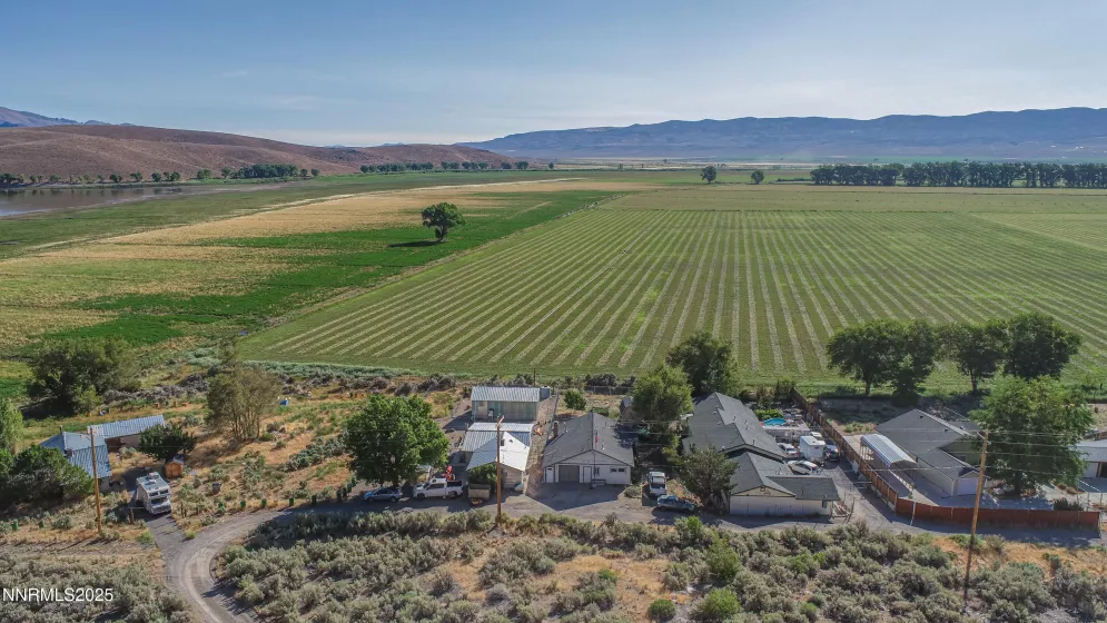 136 Palmer, Topaz, California 96133, 2 Bedrooms Bedrooms, ,2 BathroomsBathrooms,Residential,Residential,Palmer,250054392