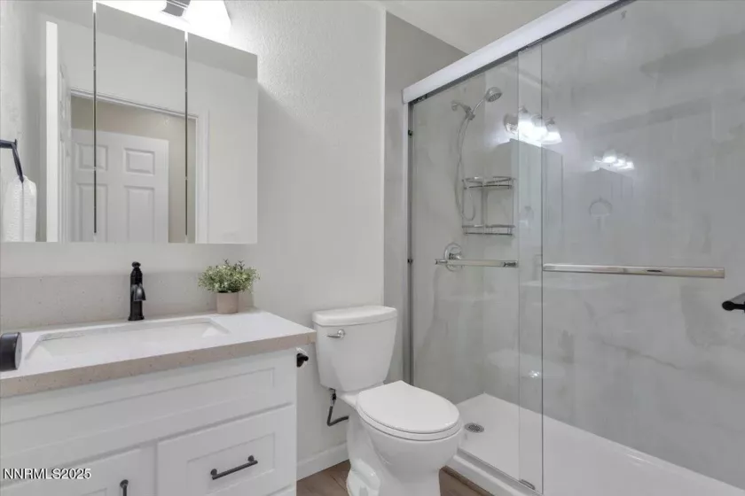 1094 Johnson, South Lake Tahoe, California 96150, 2 Bedrooms Bedrooms, ,2 BathroomsBathrooms,Residential,Residential,Johnson,250052693
