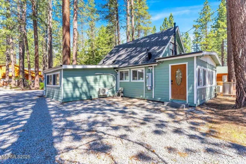 1094 Johnson, South Lake Tahoe, California 96150, 2 Bedrooms Bedrooms, ,2 BathroomsBathrooms,Residential,Residential,Johnson,250052693