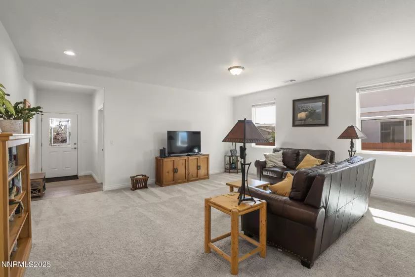 18656 Ginny Creek, Reno, Nevada 89508, 3 Bedrooms Bedrooms, ,2 BathroomsBathrooms,Residential,Residential,Ginny Creek,250054393