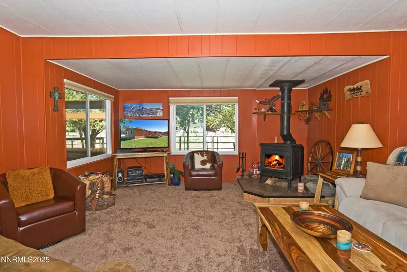 3460 Pershing, Washoe Valley, Nevada 89704, 3 Bedrooms Bedrooms, ,2 BathroomsBathrooms,Residential,Residential,Pershing,250054394