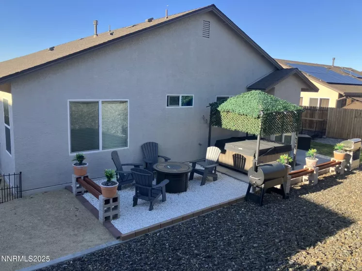 165 Royal Oaks, Fernley, Nevada 89408, 3 Bedrooms Bedrooms, ,2 BathroomsBathrooms,Residential,Residential,Royal Oaks,250054396