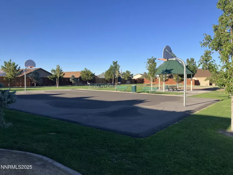 165 Royal Oaks, Fernley, Nevada 89408, 3 Bedrooms Bedrooms, ,2 BathroomsBathrooms,Residential,Residential,Royal Oaks,250054396