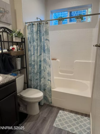 165 Royal Oaks, Fernley, Nevada 89408, 3 Bedrooms Bedrooms, ,2 BathroomsBathrooms,Residential,Residential,Royal Oaks,250054396