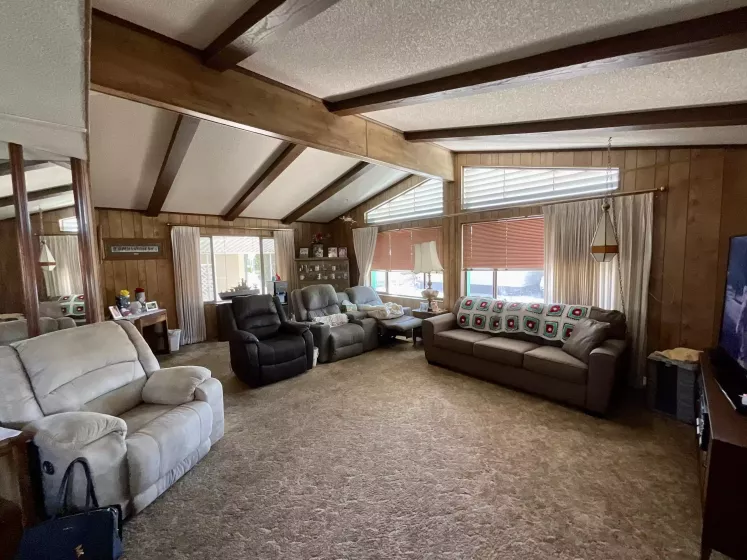 56 Eureka Drive, Carson City, Nevada 89706, 2 Bedrooms Bedrooms, 10 Rooms Rooms,2 BathroomsBathrooms,Manufactured,Residential,Eureka,250054398