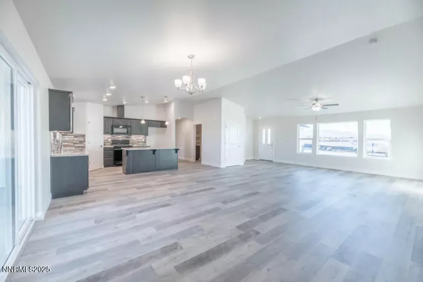 1371 Nevada Pacific, Fernley, Nevada 89408, 4 Bedrooms Bedrooms, ,2 BathroomsBathrooms,Residential,Residential,Nevada Pacific,250054407