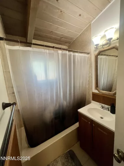 109 M, Sparks, Nevada 89431, 3 Bedrooms Bedrooms, ,1 BathroomBathrooms,Residential,Residential,M,250052052