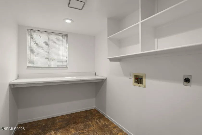 6148 Greenbrook, Reno, Nevada 89511, 4 Bedrooms Bedrooms, ,3 BathroomsBathrooms,Residential,Residential,Greenbrook,250054399