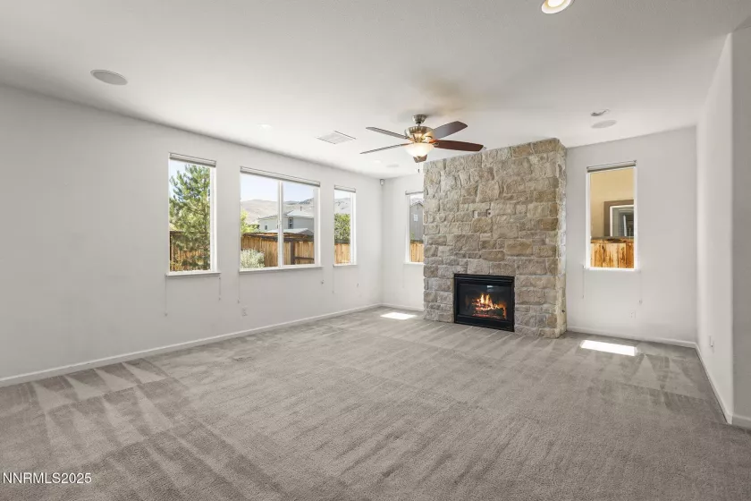 9610 Eventer, Reno, Nevada 89521, 4 Bedrooms Bedrooms, ,3 BathroomsBathrooms,Residential,Residential,Eventer,250054400