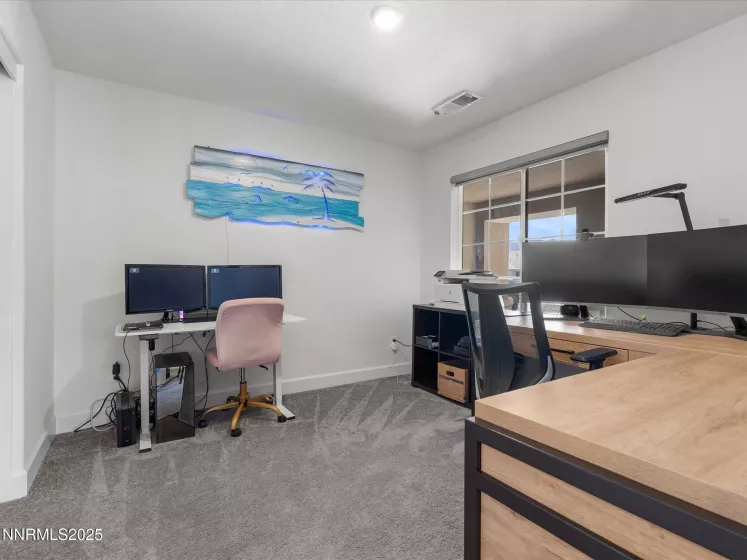 200 Great Vine, Sparks, Nevada 89441, 5 Bedrooms Bedrooms, ,3 BathroomsBathrooms,Residential,Residential,Great Vine,250054403