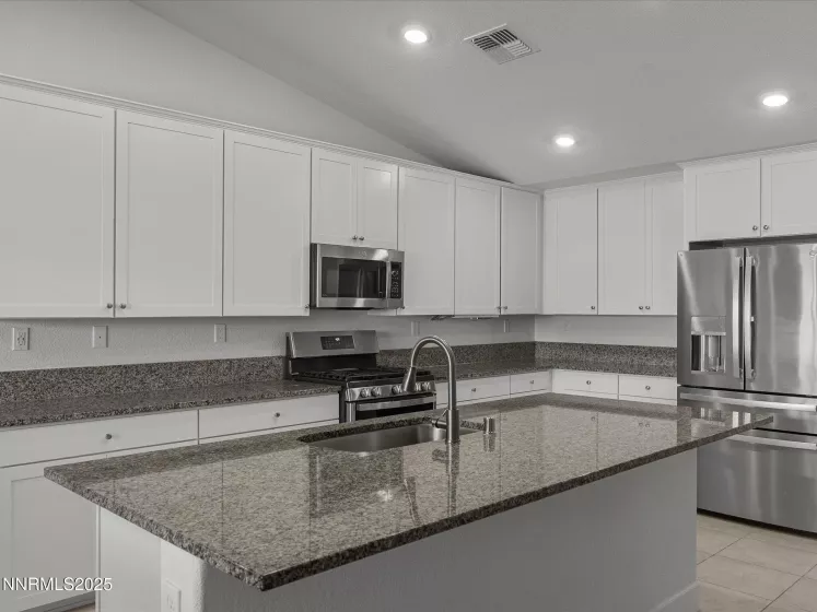 200 Great Vine, Sparks, Nevada 89441, 5 Bedrooms Bedrooms, ,3 BathroomsBathrooms,Residential,Residential,Great Vine,250054403
