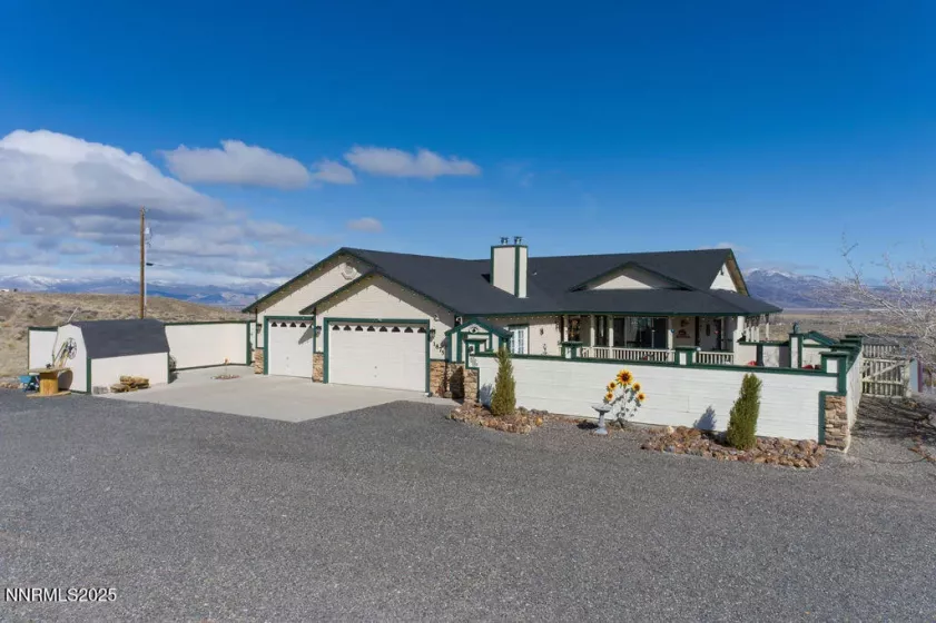 1875 View, Fernley, Nevada 89408, 4 Bedrooms Bedrooms, ,3 BathroomsBathrooms,Residential,Residential,View,250054405