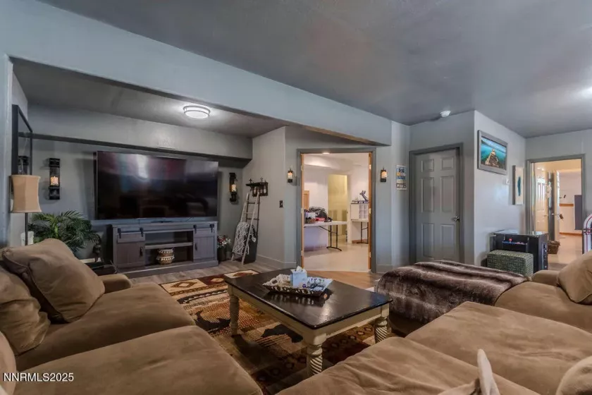 1875 View, Fernley, Nevada 89408, 4 Bedrooms Bedrooms, ,3 BathroomsBathrooms,Residential,Residential,View,250054405