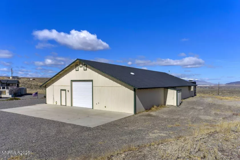 1875 View, Fernley, Nevada 89408, 4 Bedrooms Bedrooms, ,3 BathroomsBathrooms,Residential,Residential,View,250054405