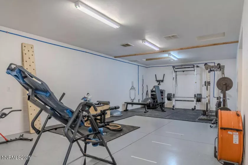 1875 View, Fernley, Nevada 89408, 4 Bedrooms Bedrooms, ,3 BathroomsBathrooms,Residential,Residential,View,250054405