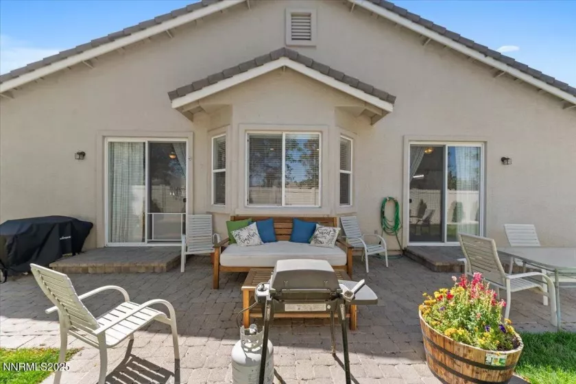 2415 Lincoln Meadows, Reno, Nevada 89521, 3 Bedrooms Bedrooms, ,2 BathroomsBathrooms,Residential,Residential,Lincoln Meadows,250054412