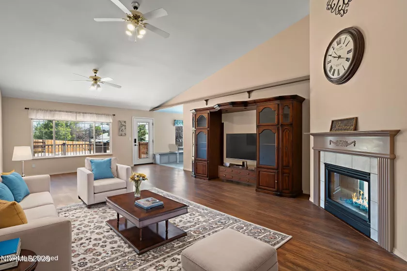 1018 Rook, Spanish Springs, Nevada 89441, 5 Bedrooms Bedrooms, ,3 BathroomsBathrooms,Residential,Residential,Rook,250054426