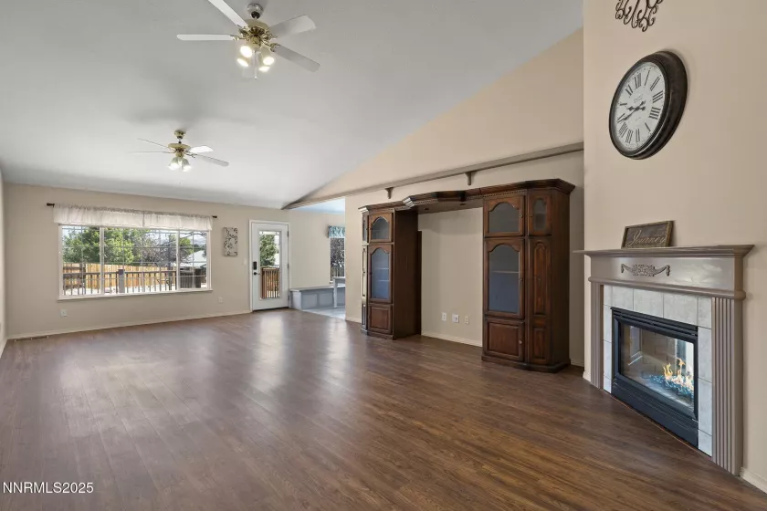 1018 Rook, Spanish Springs, Nevada 89441, 5 Bedrooms Bedrooms, ,3 BathroomsBathrooms,Residential,Residential,Rook,250054426