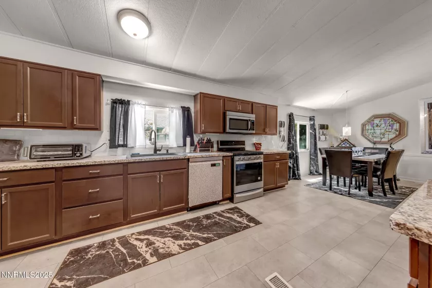 22 Ave De La Couleurs, Sparks, Nevada 89434, 3 Bedrooms Bedrooms, ,2 BathroomsBathrooms,Residential,Residential,Ave De La Couleurs,250054435