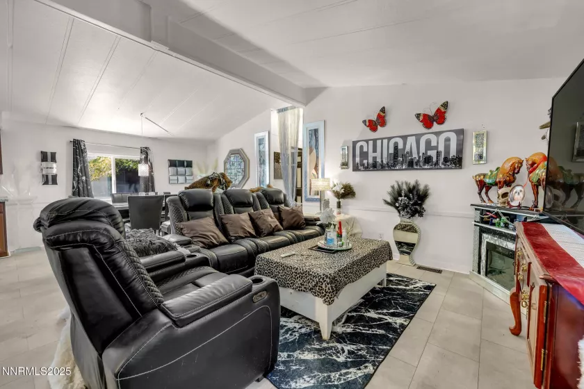 22 Ave De La Couleurs, Sparks, Nevada 89434, 3 Bedrooms Bedrooms, ,2 BathroomsBathrooms,Residential,Residential,Ave De La Couleurs,250054435
