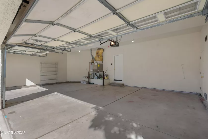 4276 Talladega, Sparks, Nevada 89436, 3 Bedrooms Bedrooms, ,2 BathroomsBathrooms,Residential,Residential,Talladega,250054440