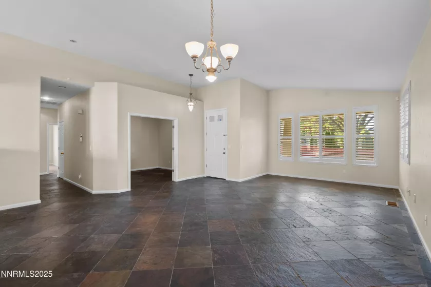 4276 Talladega, Sparks, Nevada 89436, 3 Bedrooms Bedrooms, ,2 BathroomsBathrooms,Residential,Residential,Talladega,250054440