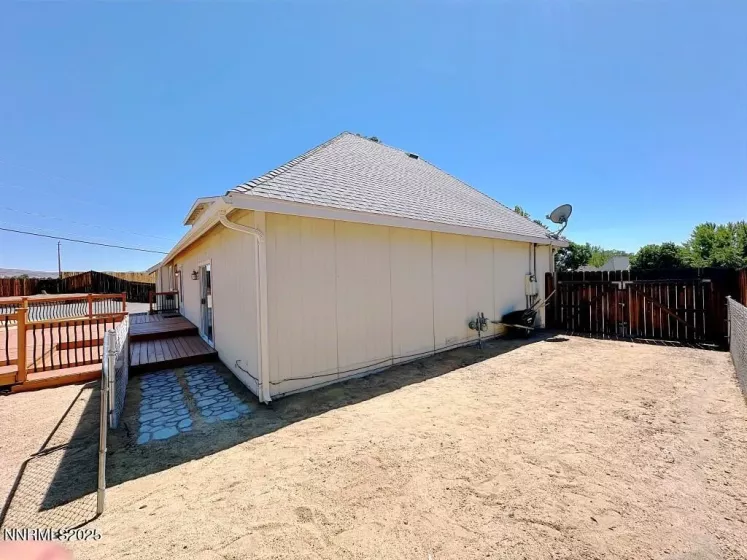 280 Karnak, Sparks, Nevada 89441, 3 Bedrooms Bedrooms, ,2 BathroomsBathrooms,Residential,Residential,Karnak,250054442