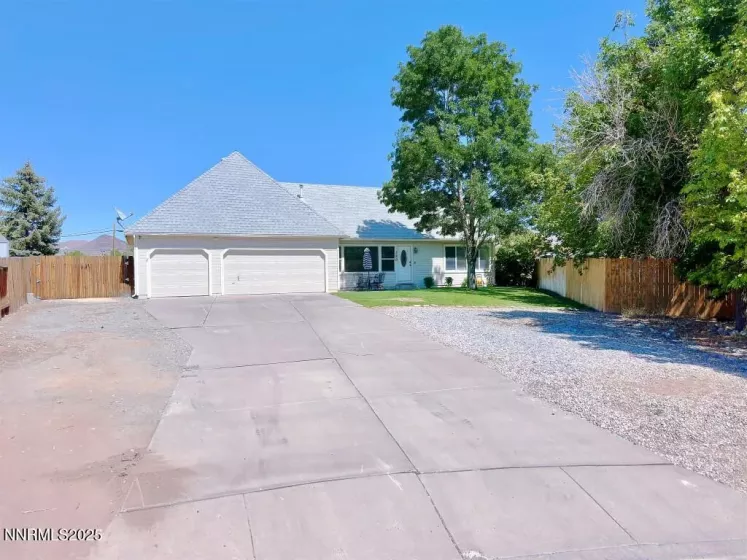 280 Karnak, Sparks, Nevada 89441, 3 Bedrooms Bedrooms, ,2 BathroomsBathrooms,Residential,Residential,Karnak,250054442