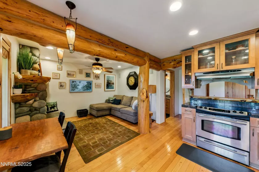 771 Bowl, Stateline, Nevada 89449, 3 Bedrooms Bedrooms, ,2 BathroomsBathrooms,Residential,Residential,Bowl,250054443