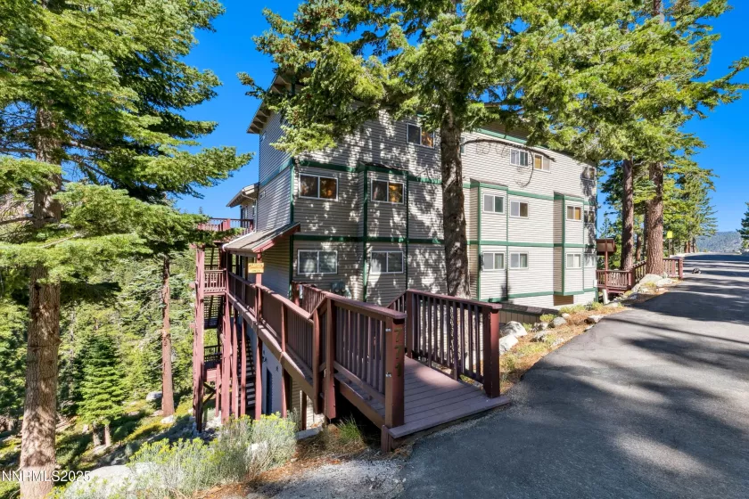 771 Bowl, Stateline, Nevada 89449, 3 Bedrooms Bedrooms, ,2 BathroomsBathrooms,Residential,Residential,Bowl,250054443