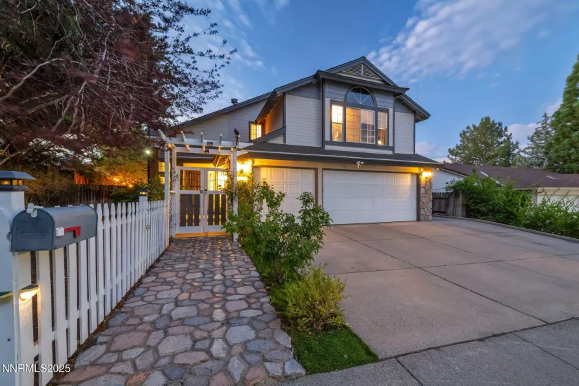 6673 Enchanted Valley, Reno, Nevada 89523, 5 Bedrooms Bedrooms, ,3 BathroomsBathrooms,Residential,Residential,Enchanted Valley,250054446
