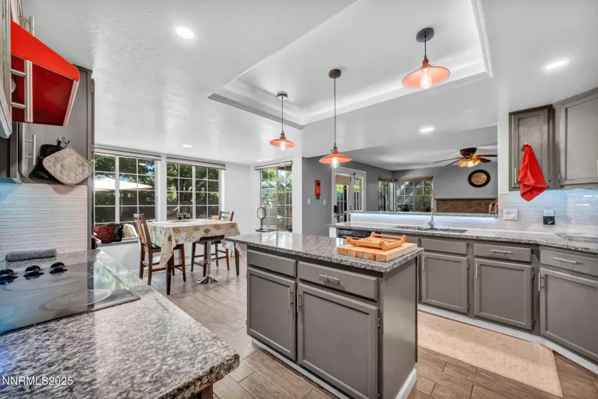 6673 Enchanted Valley, Reno, Nevada 89523, 5 Bedrooms Bedrooms, ,3 BathroomsBathrooms,Residential,Residential,Enchanted Valley,250054446