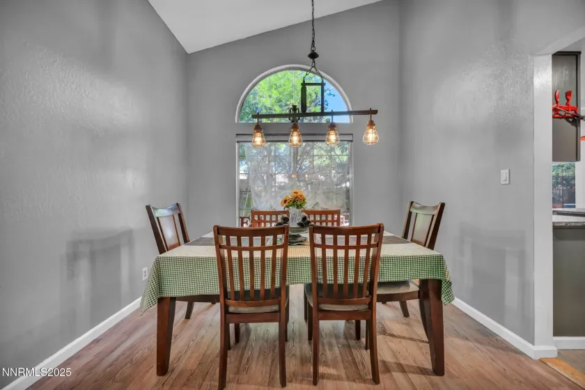6673 Enchanted Valley, Reno, Nevada 89523, 5 Bedrooms Bedrooms, ,3 BathroomsBathrooms,Residential,Residential,Enchanted Valley,250054446