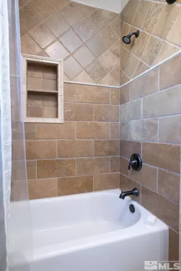 4842 Oran, Fallon, Nevada 89406, 3 Bedrooms Bedrooms, ,2 BathroomsBathrooms,Residential,Residential,Oran,250003201