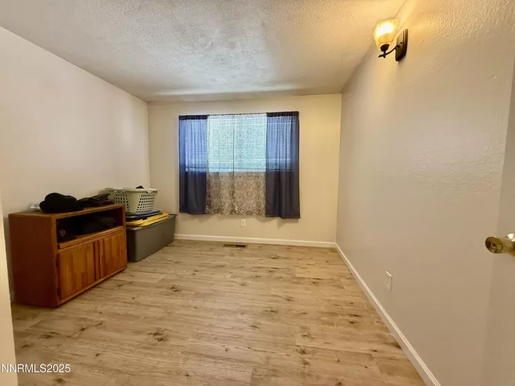 1380 Pine Rd, Fallon, Nevada 89406, 5 Bedrooms Bedrooms, ,3 BathroomsBathrooms,Residential,Residential,Pine Rd,250054447