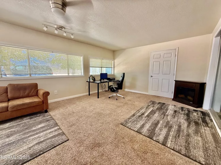 1380 Pine Rd, Fallon, Nevada 89406, 5 Bedrooms Bedrooms, ,3 BathroomsBathrooms,Residential,Residential,Pine Rd,250054447