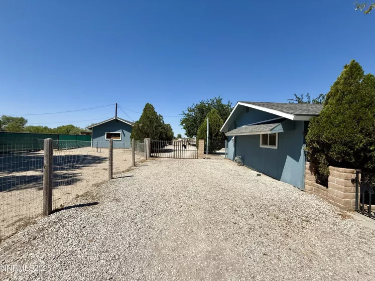 1380 Pine Rd, Fallon, Nevada 89406, 5 Bedrooms Bedrooms, ,3 BathroomsBathrooms,Residential,Residential,Pine Rd,250054447