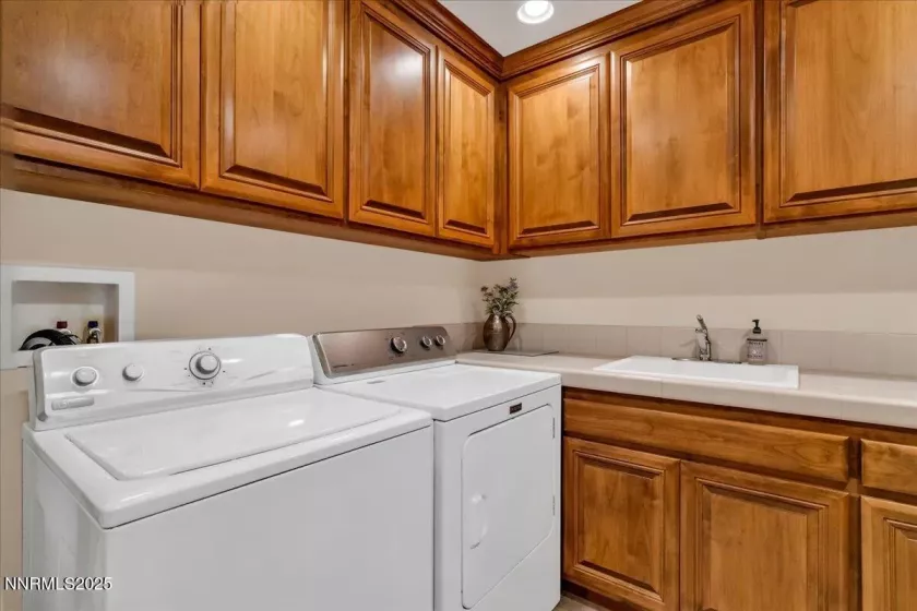 483 Daggett Creek, Genoa, Nevada 89411, 4 Bedrooms Bedrooms, ,4 BathroomsBathrooms,Residential,Residential,Daggett Creek,250054449