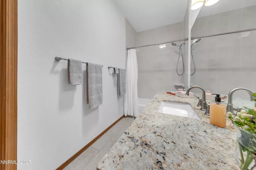 3215 Kessaris, Reno, Nevada 89511, 3 Bedrooms Bedrooms, ,2 BathroomsBathrooms,Residential,Residential,Kessaris,250054450
